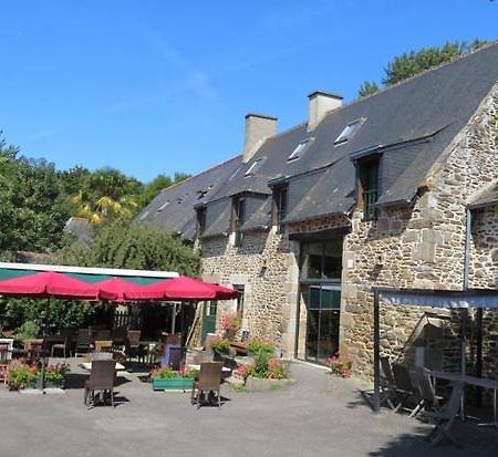 L'Auberge De La Porte Saint-Jouan-des-Guérets Buitenkant foto